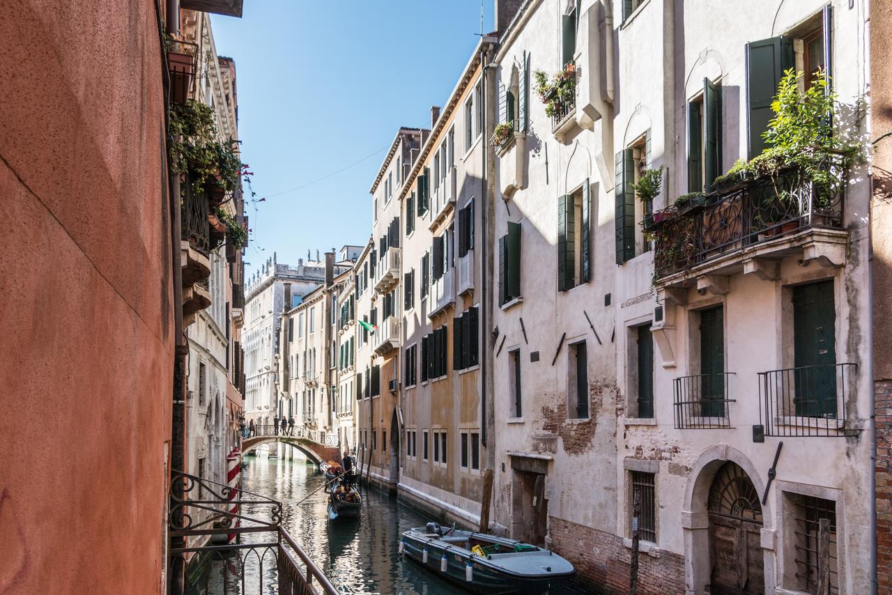 Rialto Bridge Large Venetian Style With Liftアパートメント エクステリア 写真