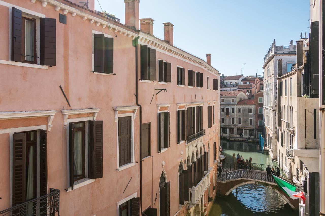 Rialto Bridge Large Venetian Style With Liftアパートメント エクステリア 写真